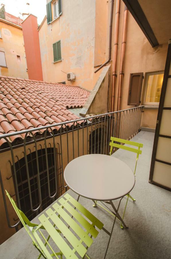 Azeglio Apartment, A Due Passi Da Piazza Maggiore 볼로냐 외부 사진